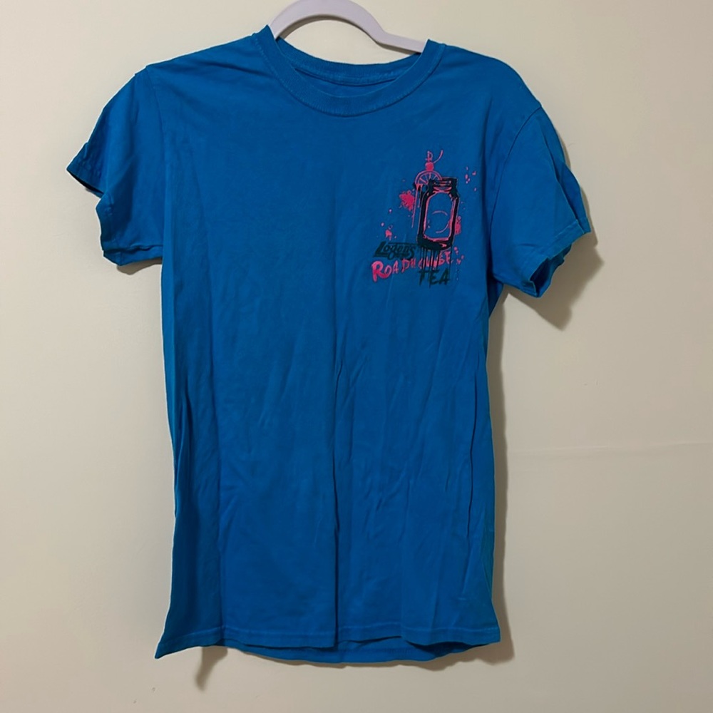 Logan’s roadhouse t shirt